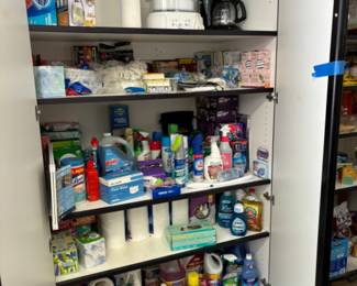 cleaning & kitchen supplies