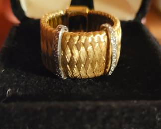 14kt gold designer ring