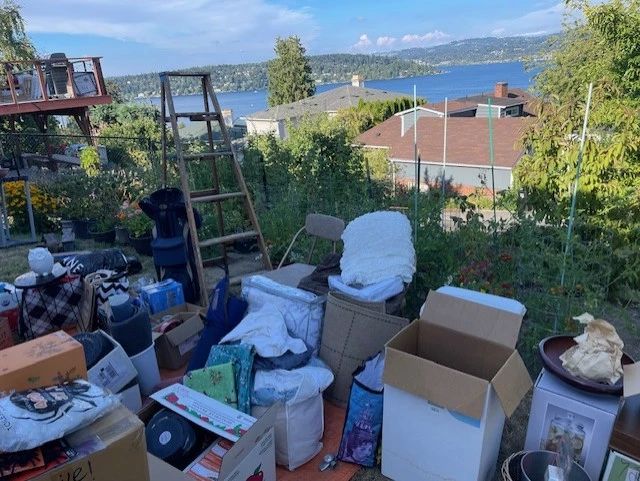 Ladder, folding chairs, seasonal decor, golf bag, golf travel cover & more