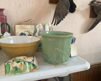 Mccoy planter and wall pocket 