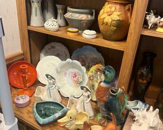 Roseviller, hull, weller pottery