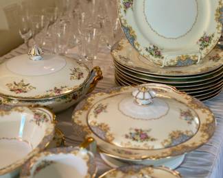 Noritake "Alvin" Dinner, Salad, Bread & Butter, Berty Bowls, Cups, Saucers and Serving Pieces