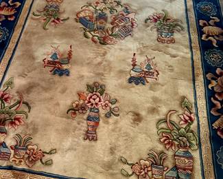 Chinese style cut wool carpet. Approx 6 x 9