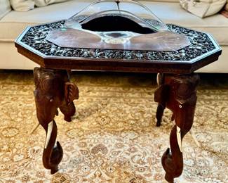 English table circa 1900. Carved rosewood.