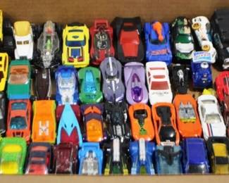5482 - Tray Lot of Die-Cast Cars, Hot Wheels, etc.
