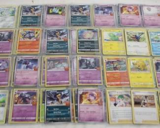 6105 - Lot of 252 Pokemon Cards

