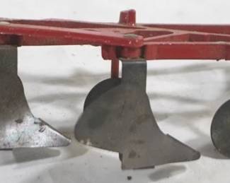 217 - Vintage Ertl Tractor Plow - 8" long
