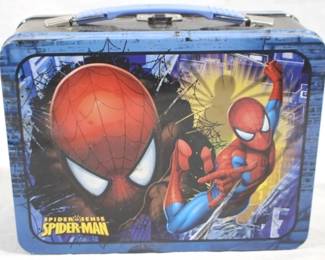 576 - Spiderman Metal Lunchbox - 9" x 4" x 7"
