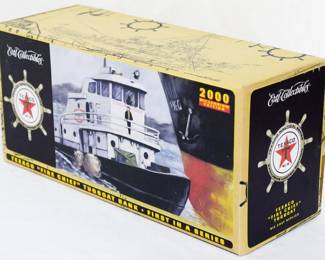 4 - Ertl Collectibles Texaco "Fire Chief" Tugboat Bank w/ Box First in a Series - 2000
