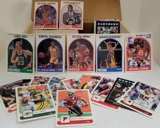 318 - Official NBA Basketball Cards & Football Cards
