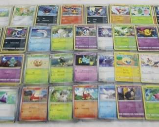 6117 - Lot of 306 Pokemon Cards

