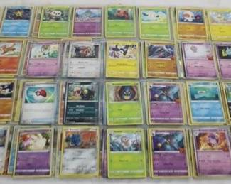 6107 - Lot of 252 Pokemon Cards

