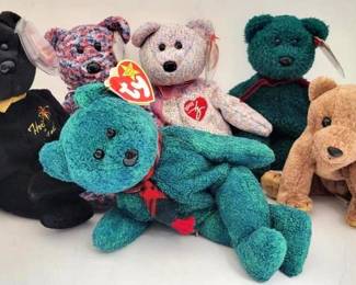 5818 - 6 TY Beanie Babies w/ Hologram Tush Tags 1 - '99 Pecan Bear 1 - 2001 Signature Bear 1 - 2001 Holiday Teddy Bear 1 - 2000 USA Bear 1 - 1999 The End Bear 1 - 1999 Wallace Bear 1 - 1999 "The End" Bear 1 - 1999 Wallace Bear

