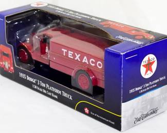 18 - Die Cast Texaco 1935 Dodge Platform Truck Bank w/ box 1:38 Scale
