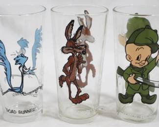5865 - 3 1973 Pepsi Looney Tunes Glasses - 6.25" tall
