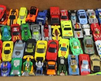 5484 - Tray Lot of Die-Cast Cars, Hot Wheels, etc.
