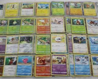 6111 - Lot of 234 Pokemon Cards
