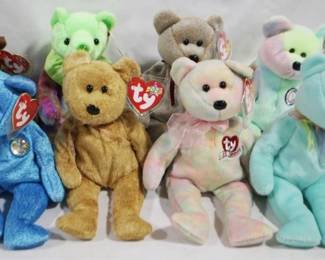 5716 - 8 TY Beanie Baby Bears Hero, Cashew, B. B. Bear, Celebrate, Classy, 1999 Signature Bear, August & Ariel Hologram tush tags
