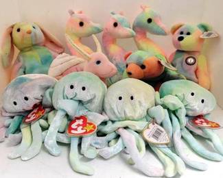 4012 - 11 TY Beanie Babies - w/ hologram tush tags 3 - '99 Neon Seahorse 1 - '99 Swirly Snail 1 - B.B. Bear 4 - '98 Goochy Octopus 1 - '98 Sammy 1 - '98 Hippie
