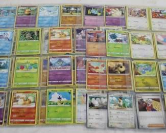 6113 - Lot of 270 Pokemon Cards
