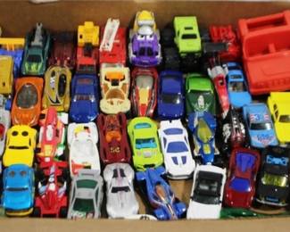 5478 - Tray Lot of Die-Cast Cars, Hot Wheels, etc.
