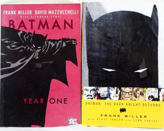 2446 - 2 Batman Comics, softcover
