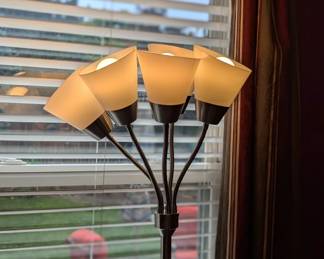 5 head floor lamp