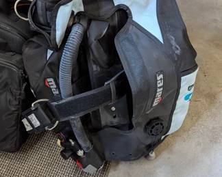 Mares Scuba Vest
