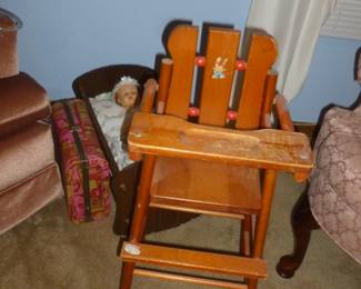 doll highchair