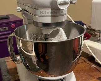 Kitchenaide mixer 
