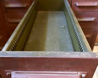 All drawer pulls marked with “Hamilton”