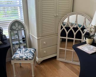 Note the sign on top to remind you every morning where you woke up.  In case you closed down City Fire again.