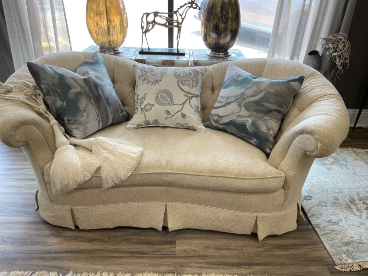 Classic Baker settee. Curved arms, tufted back, Italian damask tone on tone upholstery. Perfect piece for the Primary Bedroom. $1200