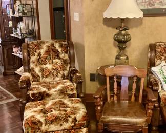 Vintage 1970’s chair floral pattern with wood