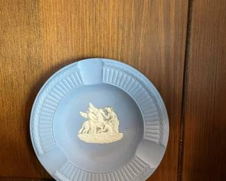 Wedgewood Round Dish