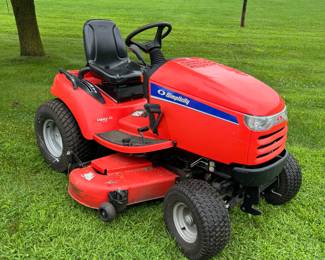SIMPLICITY LAWN TRACTOR 