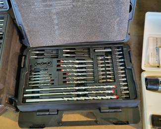 Drill bit set