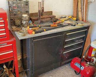 Craftsman workbench,  full