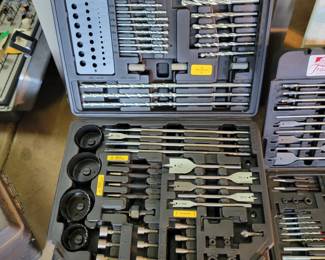 Drill bit set