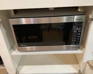 Panasonic Genius Inverter Microwave