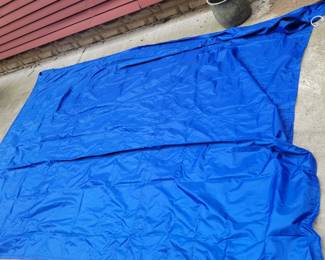 Sun Shade ( Square ) XL Nylon Like Material