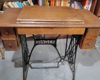 Singer Sewing Machine Cabinet Only ( No Machine)