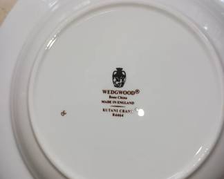 Wedgwood 
Kutani Crane pattern 