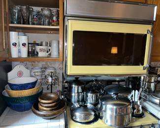 Vintage Aluminum Ware cookware 