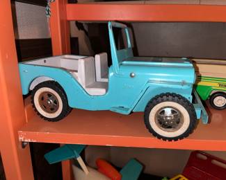Vintage Tonka Jeep 