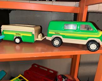 Vintage Tonka van & trailer set 