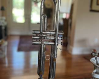 Vintage Schilke B2L trumpet with case