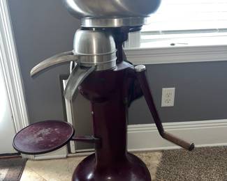 Mc Cormick Deering  cream separater 