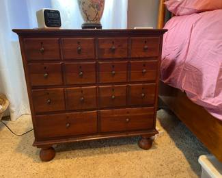 Bob Timberlake for Lexington Cherry Furniture Pair of bedside chests