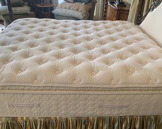 King Size Cinderella Canopy Bed Mattress and Box Spring custom bed skirt